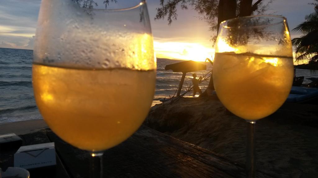 Laluna Preăh Sihanŭk Zewnętrze zdjęcie